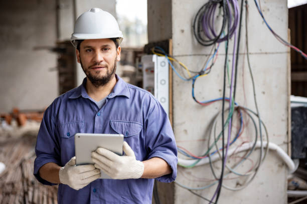 Best Local Electrician Companies  in Redland, TX